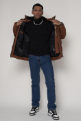 Оптом Спортивная молодежная куртка мужская коричневого цвета 93691K в Екатеринбурге, фото 14