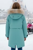 Оптом Куртка парка зимняя детская подростковая для девочки с капюшоном и мехом зеленого цвета 9444Z, фото 2