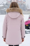 Оптом Парка зимняя подростковая для девочки с капюшоном и мехом розового цвета 9532R, фото 2