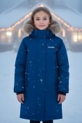 Оптом Парка зимняя подростковая для девочки с капюшоном и мехом темно-синего цвета 9536TS
