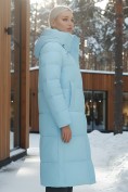 Оптом Пальто утепленное стеганное зимнее с капюшоном женское голубого цвета 9601Gl, фото 2
