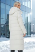 Оптом Пальто утепленное стеганное зимнее с капюшоном женское бежевого цвета 9610B, фото 3