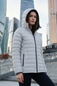 Оптом Куртка женская гибридная стёганая с капюшоном с графеновой подкладкой серого цвета 9622_1Sr