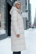 Оптом Пальто утепленное стеганное зимнее с капюшоном женское бежевого цвета 9627B, фото 3