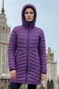 Оптом Куртка женская удлинённая стёганая с капюшоном и графеновой подкладкой фиолетового цвета 9628_1F, фото 4