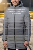 Оптом Куртка мужская удлинённая стёганая с капюшоном и графеновой подкладкой серого цвета 9629_1Sr, фото 4