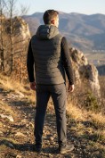 Оптом Мужской лёгкий стёганый жилет Valianly с капюшоном цвета хаки 9635_1Kh, фото 3