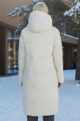 Оптом Пальто утепленное стеганное зимнее с капюшоном женское бежевого цвета 9639B, фото 4