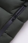 Оптом Мужская удлинённая зимняя куртка с V-образной стёжкой цвета хаки 9659Kh, фото 12