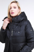 Оптом Куртка зимняя женская классическая черного цвета 98-920_701Ch в Воронеже, фото 7